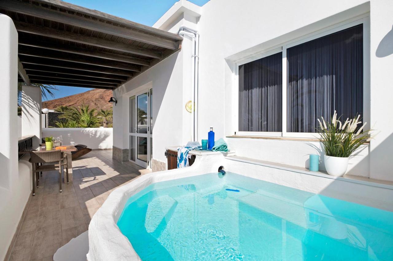 Bungalow Paraiso Playa Blanca  Exterior photo