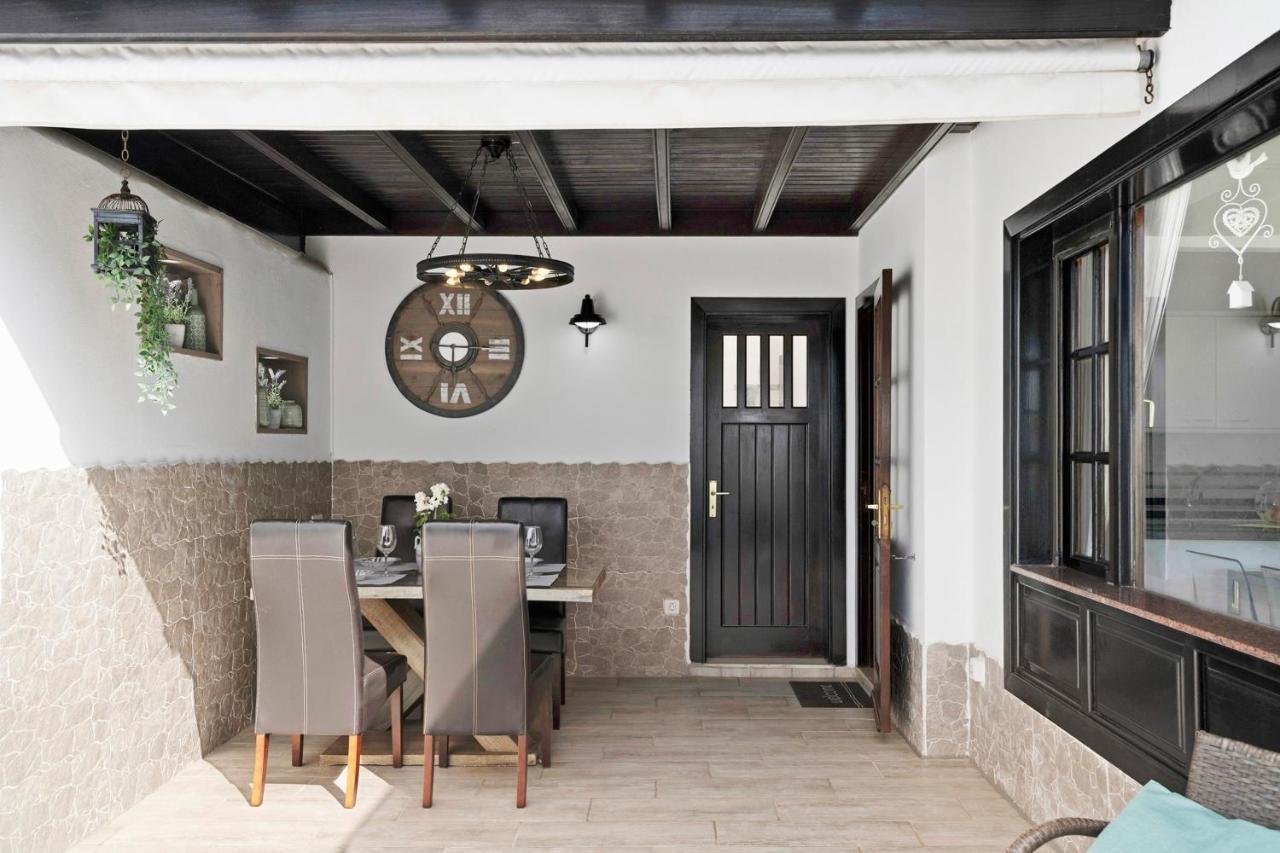 Bungalow Paraiso Playa Blanca  Exterior photo